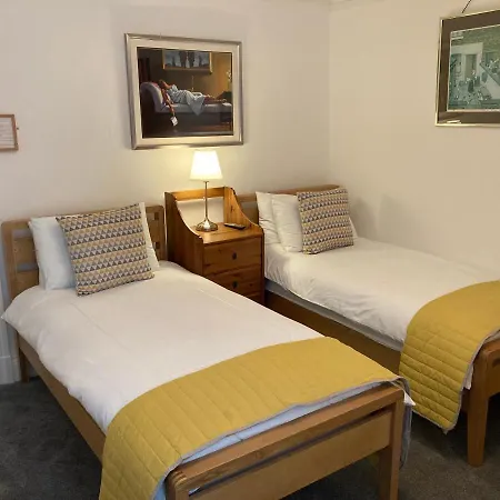 Ebor House Couette-café 4*